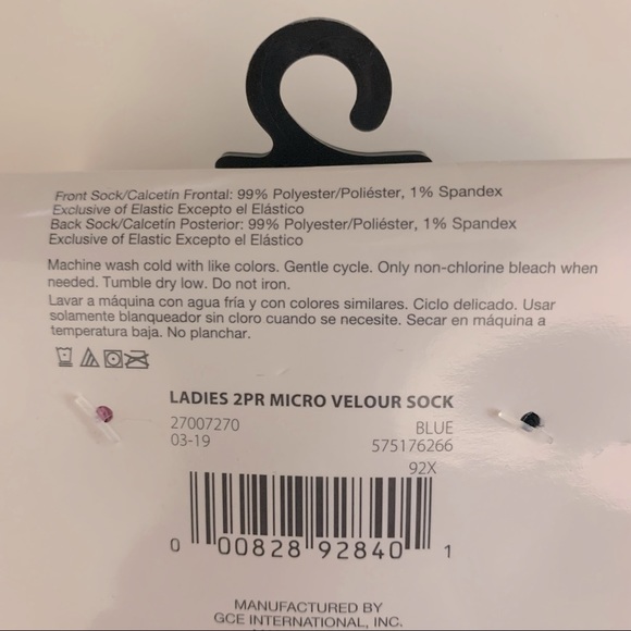 SOLD NWT Fuzzy Slipper Socks (2 pair) - Picture 3 of 3